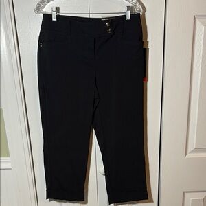Style & Co. Tummy Control Stretch Capri Pants Black Size 8 NWT